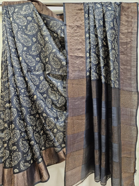 Balaram Saha Traditional: Black & Beige Premium Tussar Silk Saree - (handloom saree, silk saree, handloom silk saree, balaram saha online, silk sarees, silk handloom saree, bengal handloom sarees, pure silk, silk saree online, tussar silk saree, tussar silk)