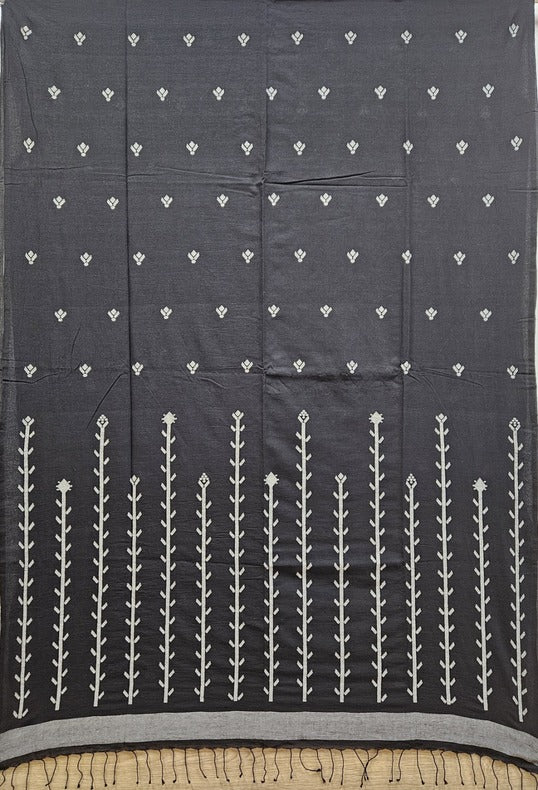Black & White Handspun Cotton Jamdani Saree by Balaram Saha - (dhakai jamdani saree, jamdani saree, jamdani sarees, cotton jamdani saree, jamdani cotton saree, handloom cotton saree, balaram saha online, jamdani saree online, soft jamdani saree, muslin jamdani saree, original dhakai jamdani saree, jamdani sarees, soft dhakai jamdani saree, white jamdani saree, jamdani saree bangladesh )
https://www.mdpi.com/