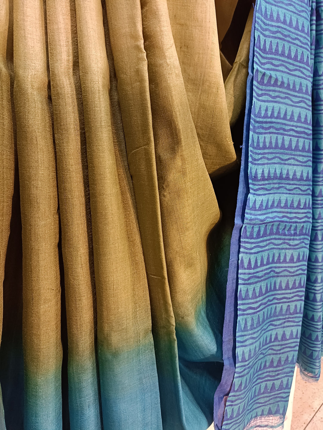 Blue & Beige Best Quality Handloom Tussar Silk Block Print Saree Balaram Saha
