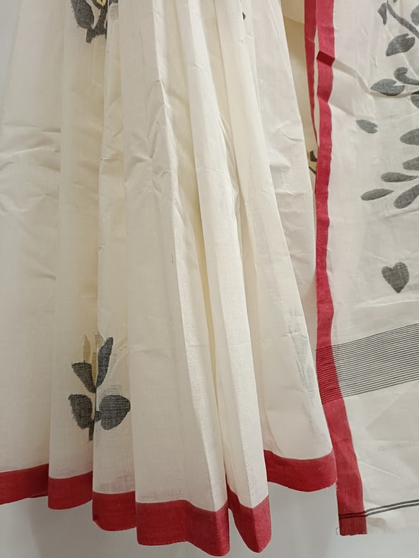 White & Red Handloom Handwoven Cotton Jamdani Saree with Bird Motif Balaram Saha
