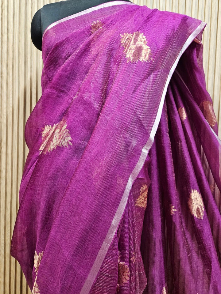 Magenta and Golden Zari Soft Handwoven Muslin Silk saree Balaram Saha