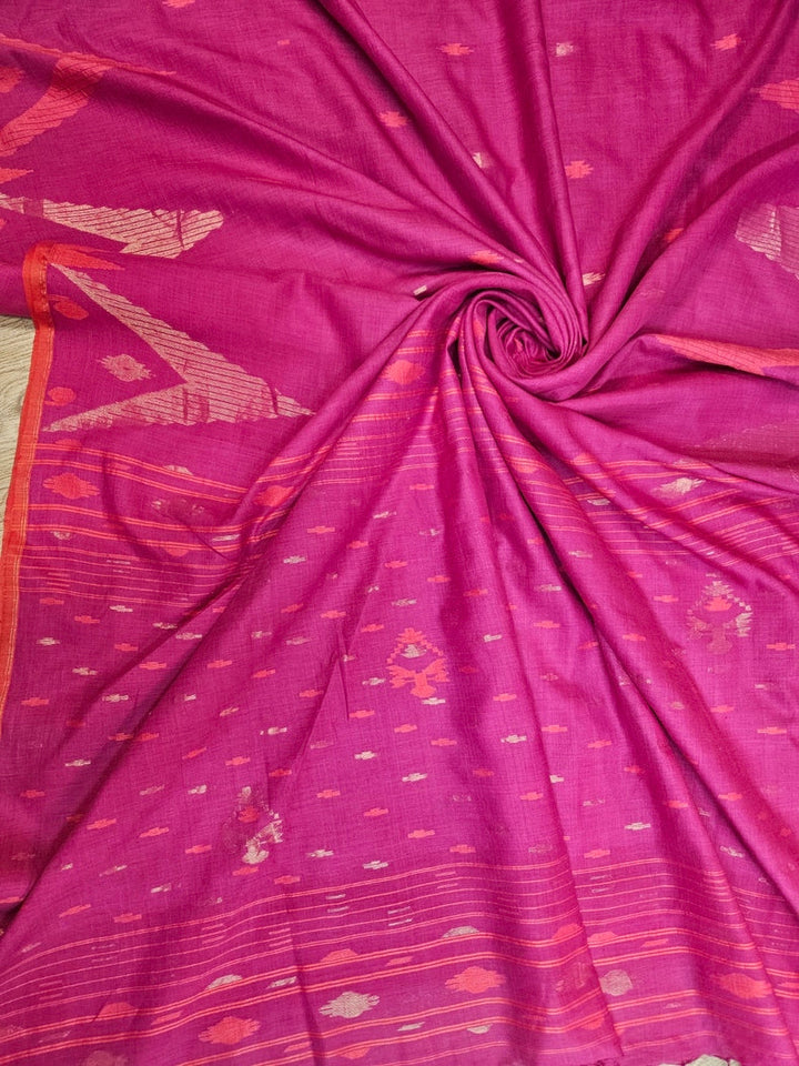 Magenta & Orange Hanwoven Tussar Silk Jamdani Saree Balaram Saha