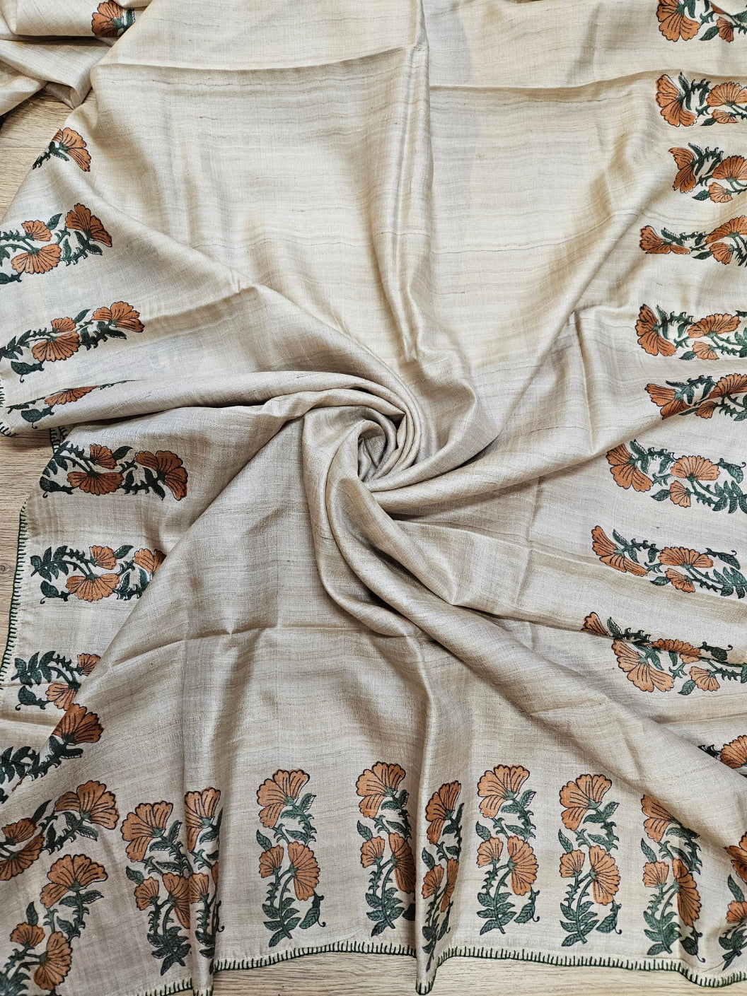 Beige Handloom Vidarbha Tussar Silk Saree With Printed Border Balaram Saha