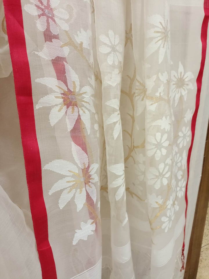 Handloom handwoven Muslin Silk Jamdani Saree Balaram Saha