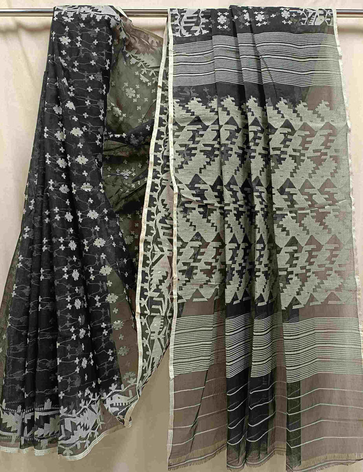 Black & White Handwoven Bangladesh Dhakai Jamdani saree Balaram Saha