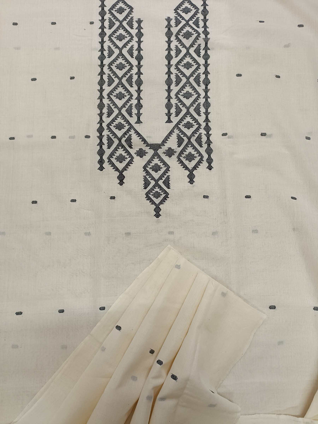 White and Black Handwoven Dhakai jamdani Unisex kurta Piece Balaram Saha
