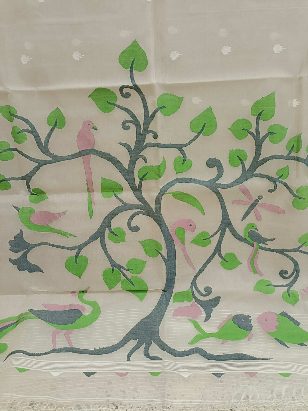 Off White Handloom Muslin Silk Handwoven Jamdani Saree Balaram Saha