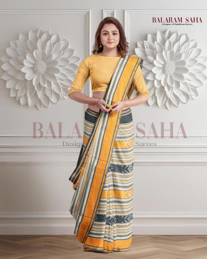 Off-White Handloom Soft Dhonekali Fish Design Saree Of Balaram Saha Balaram Saha