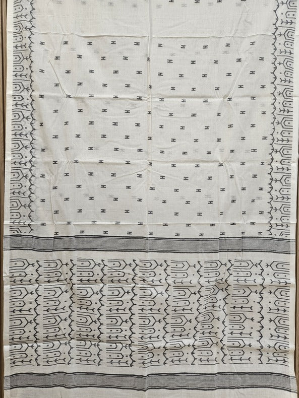 Off-White & Black Cotton Jamdani Saree by Balaram Saha -  (handloom saree, jamdani saree, jamdani sarees, cotton jamdani saree, jamdani cotton saree, handloom cotton saree, balaram saha online, jamdani saree online, soft jamdani saree, dhakai jamdani saree, dhakai jamdani saree, Jamdani Border Saree, handloom saree, balaram saha saree, balaram saha gariahat)
https://gravatar.com/