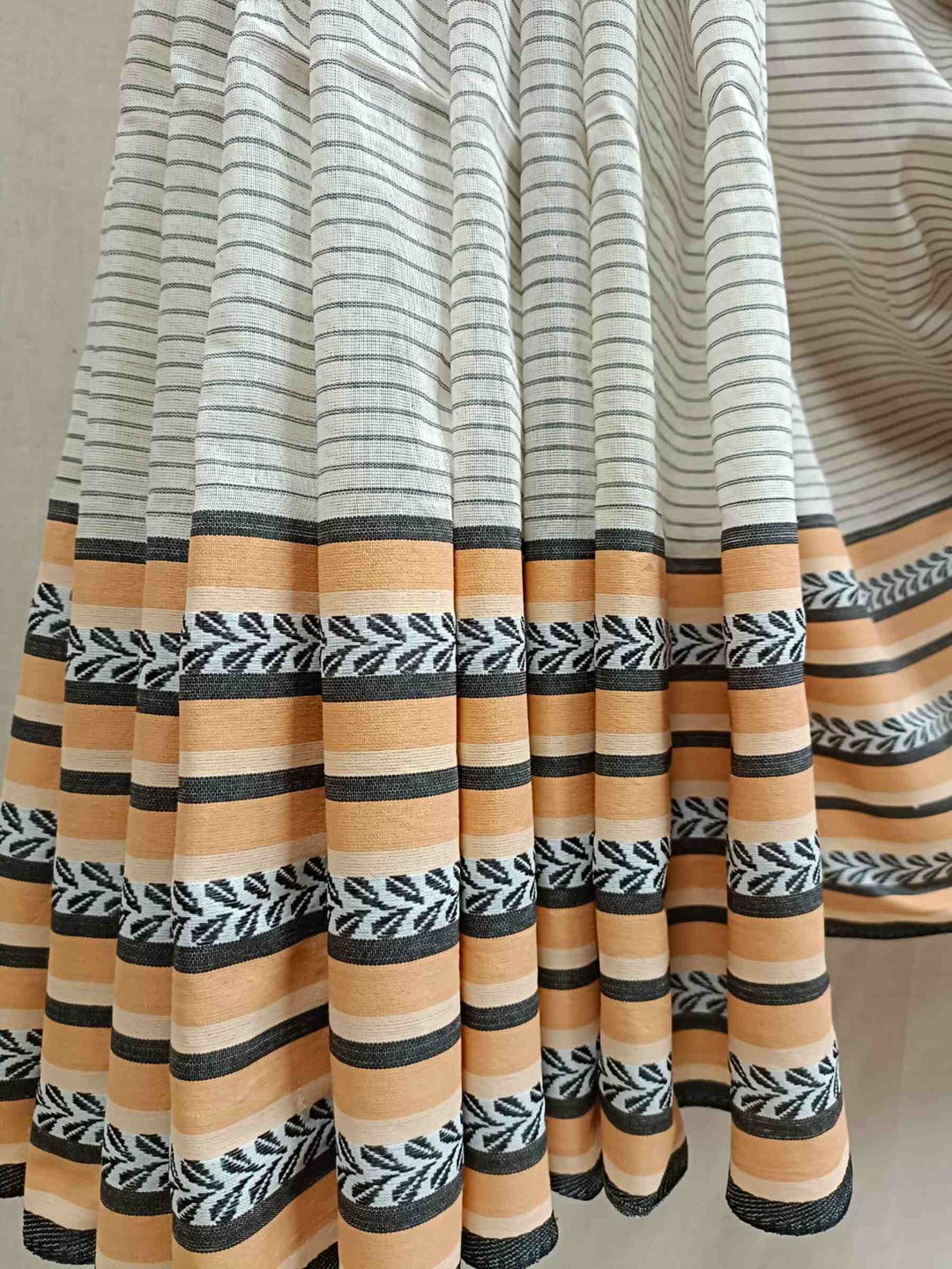 Off-White Black Soft Handloom Cotton Sarees Woven Border Balaram Saha