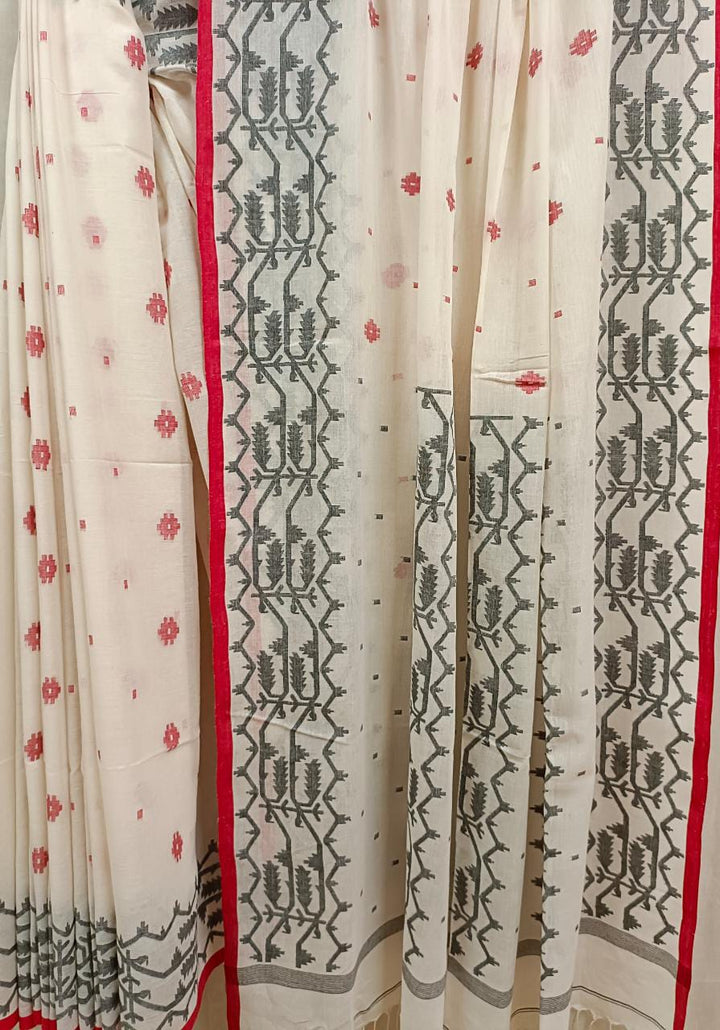Kolkata's Timeless Arrival White Red Handwoven Soft Muslin Cotton Jamdani Saree Balaram Saha (handloom saree, cotton saree, handloom cotton saree, balaram saha online, handloom sarees, balaram saha handloom saree store photos, balaram saha handloom saree store, cotton handloom saree, bengal handloom sarees, pure cotton, cotton saree for women, cotton saree online, muslin saree, muslin cotton saree )