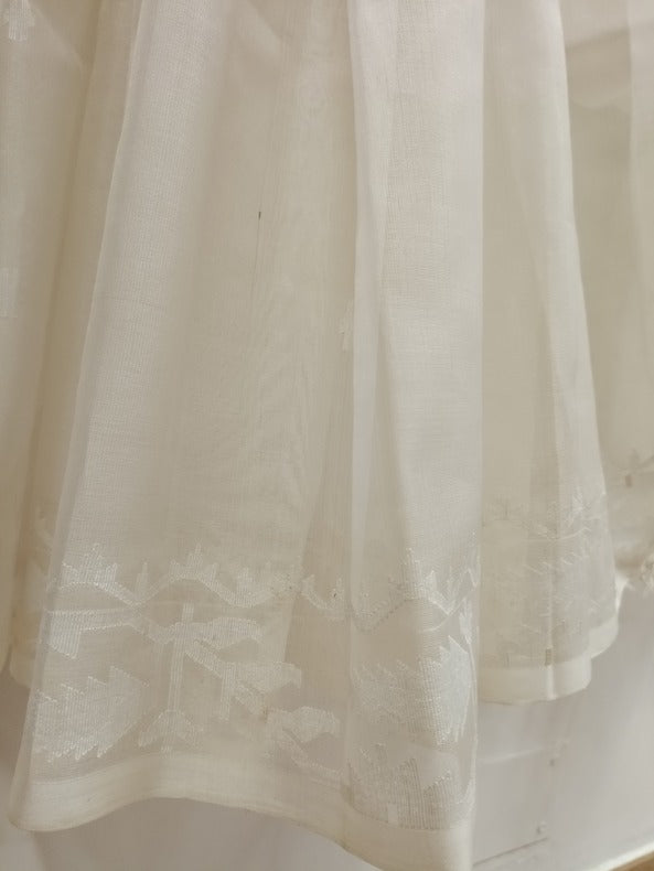 white-on-white handloom muslin silk handwoven jamdani saree Balaram Saha