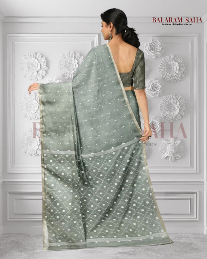 Green & White Handwoven Muslin Silk Jamdani Saree Balaram Saha