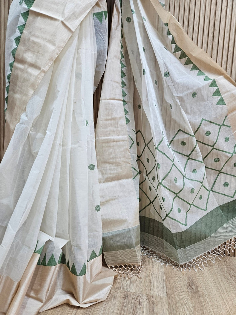 Off-White & Green Traditional Handloom Cotton Saree With Tussar Border Balaram Saha