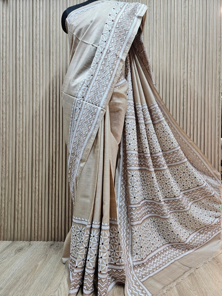 Beige & White Kantha Magic: Balaram Saha's Gachhi Tussar Silk Saree Balaram Saha