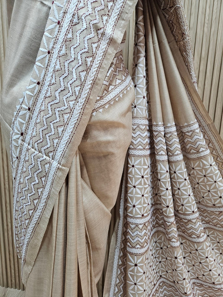 Beige & White Kantha Magic: Balaram Saha's Gachhi Tussar Silk Saree Balaram Saha