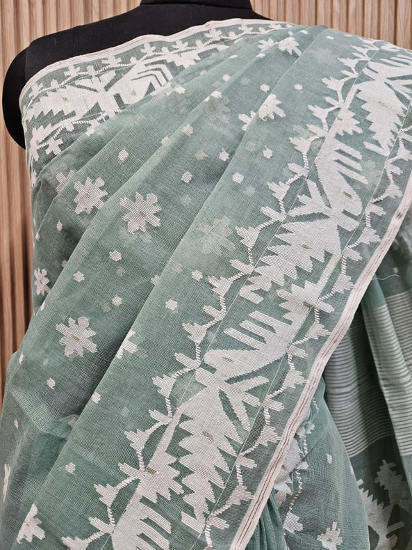 White on White cotton Bangladeshi Dhakai Jamdani Saree Balaram Saha