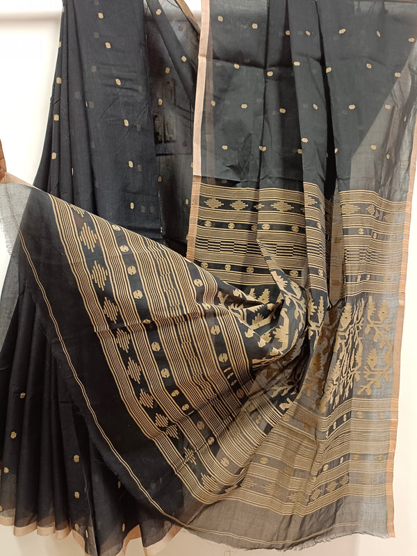 Black and Beige Handloom Traditional Handwoven Cotton Jamdani Saree Balaram Saha