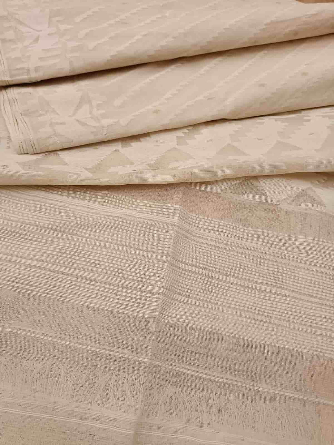 White on White cotton Bangladeshi Dhakai Jamdani saree Balaram Saha