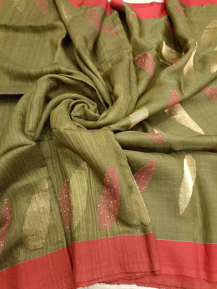 Mehendi Green & Red Matka Silk saree Balaram Saha