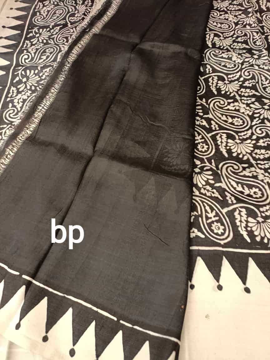 Black & White Pure Bengal Silk Handblock print saree with broad white border & paisley print on body & Aanchal. Contrast, black colour blouse piece included.