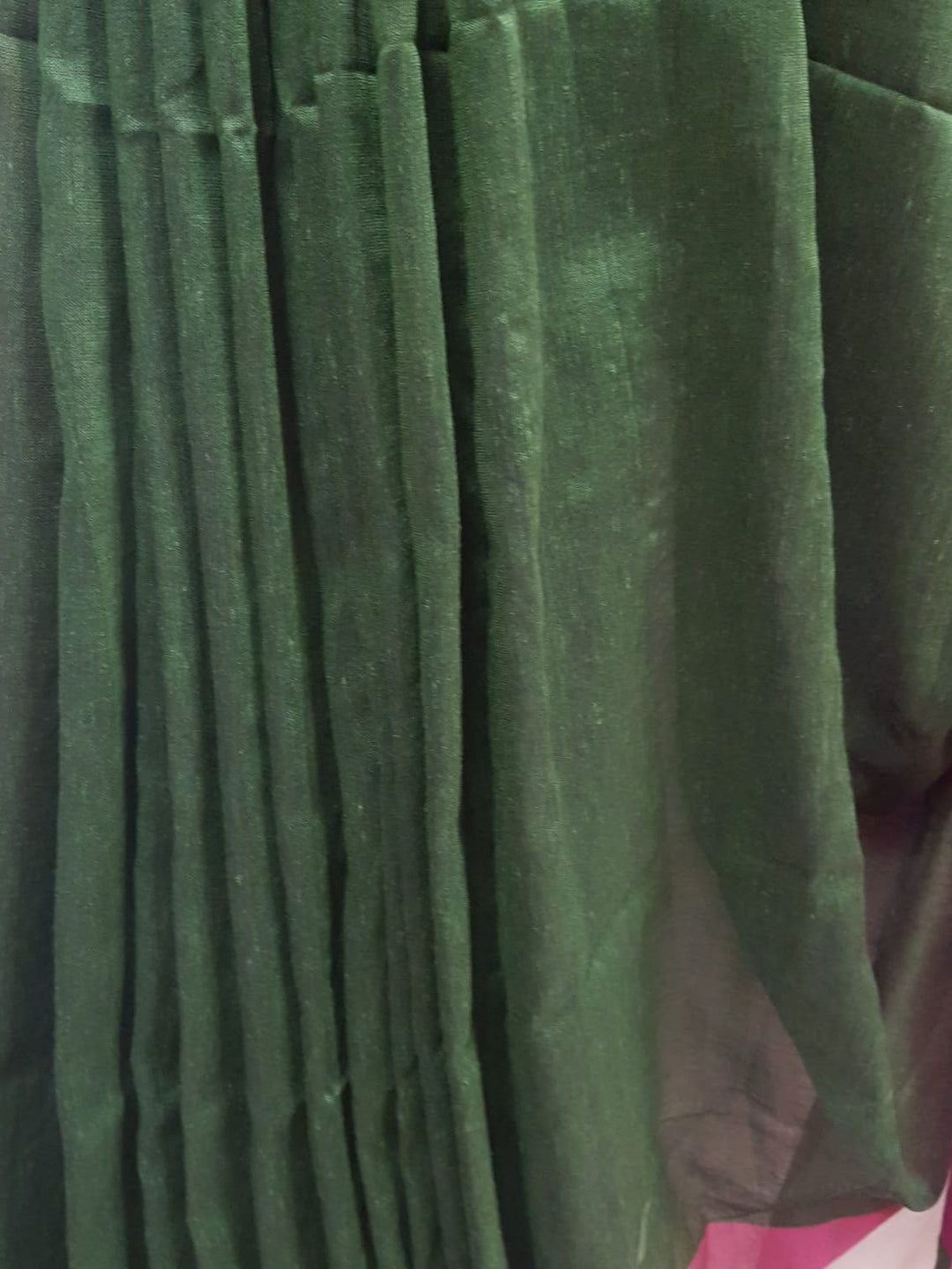 Handloom Cotton Saree by Balaram Saha – Dark Green Elegance Unfolded(cotton sarees, handloom cotton saree, balaram saha online, handloom sarees, cotton handloom saree, kolkata cotton saree, saree cotton saree, bengal cotton sarees in Kolkata)
https://www.bloomberg.com/asia