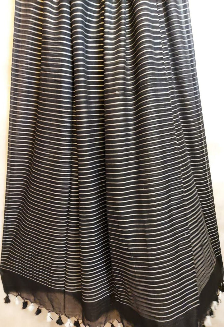 Mul Cotton Saree by Balaram Saha – Soft Striped Handloom Classic
