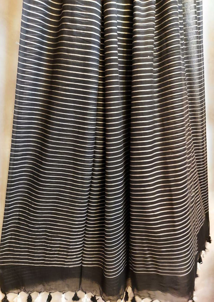 Mul Cotton Saree by Balaram Saha – Soft Striped Handloom Classic