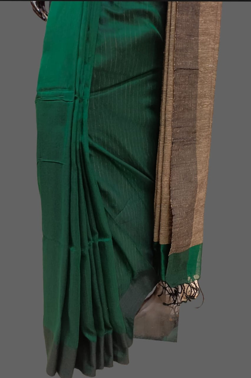 Bottle Green handloom cotton saree Balaram Saha