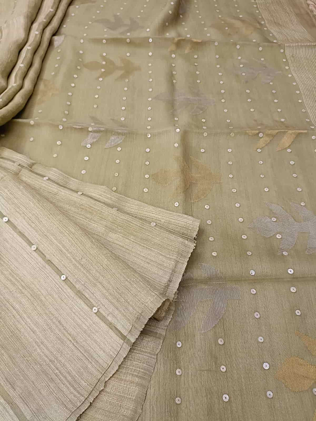 Light Pastel Green Matka Muslin Silk saree Balaram Saha