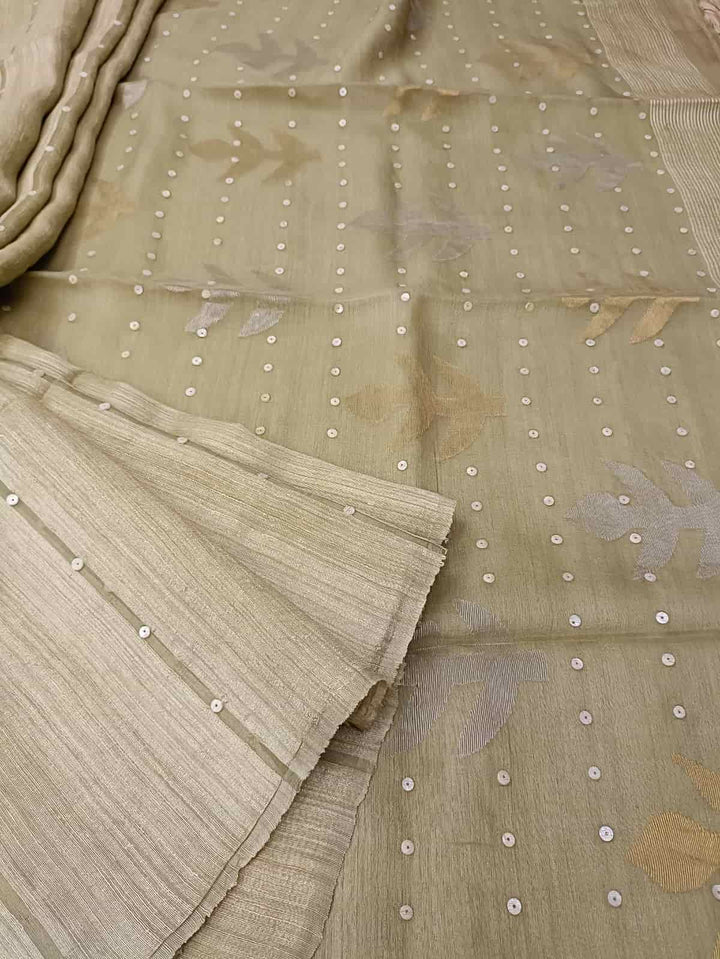 Light Pastel Green Matka Muslin Silk saree Balaram Saha