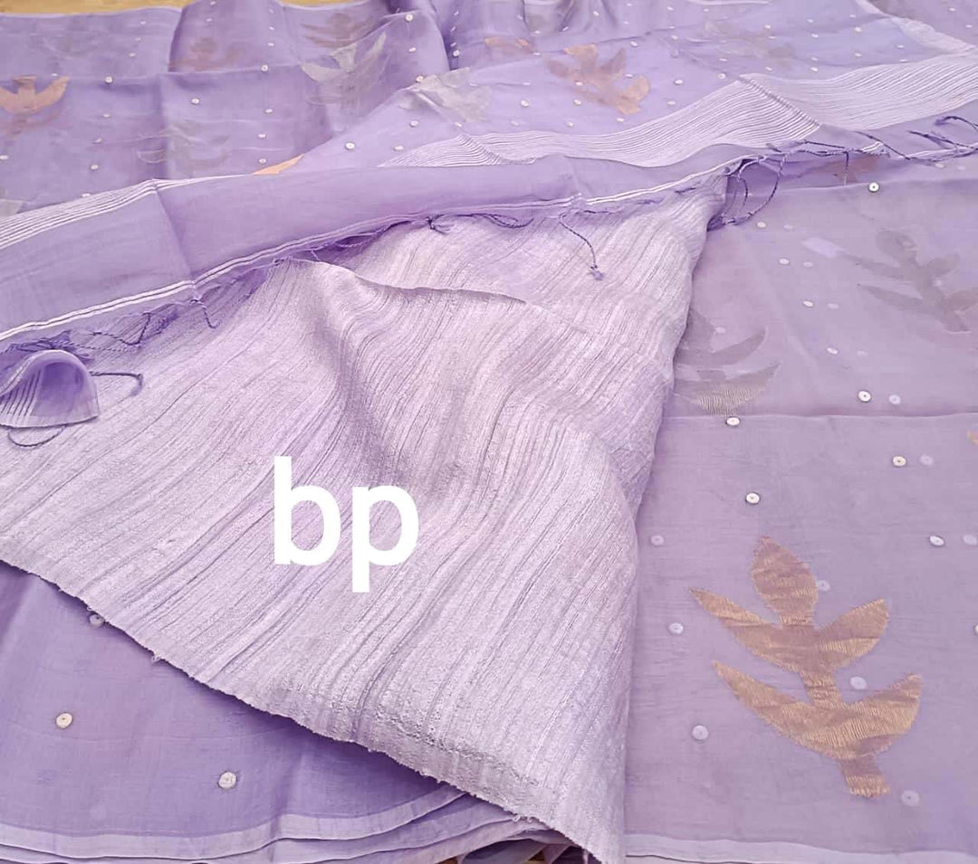 Lilac Muslin Silk Jamdani Saree with all over Leaves in Gold & Silver zari Balaram Saha