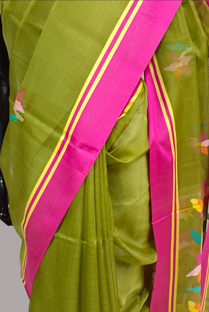 Mehndi Green Handloom Hand woven Muslin Silk Saree Balaram Saha