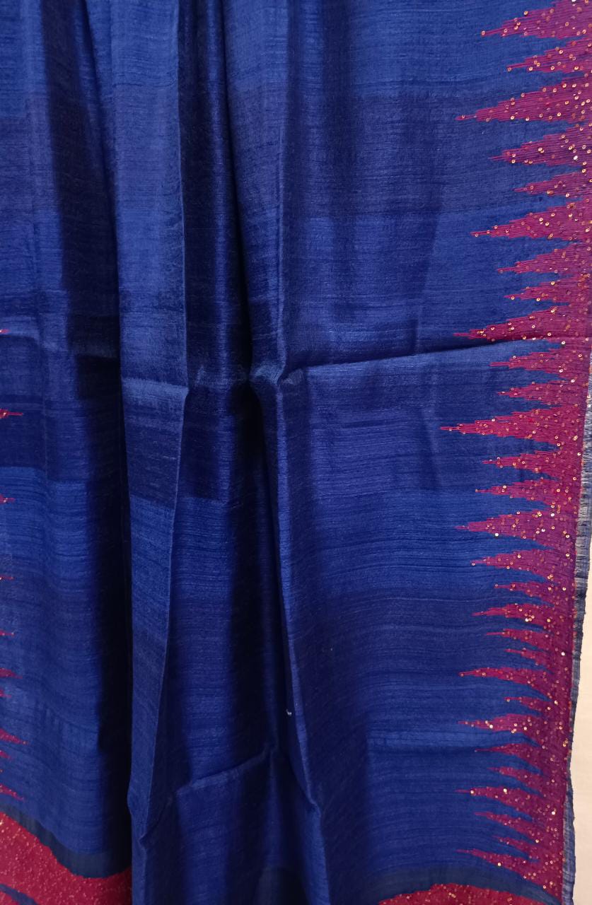 Balaram Saha presented Royal Blue & Red Matka Silk Saree (handloom saree, silk saree, handloom silk saree, balaram saha online, silk sarees, balaram saha handloom saree store photos, balaram saha handloom saree store, silk handloom saree, bengal handloom sarees, pure silk, matka silk saree, silk saree online)   https://x.com/