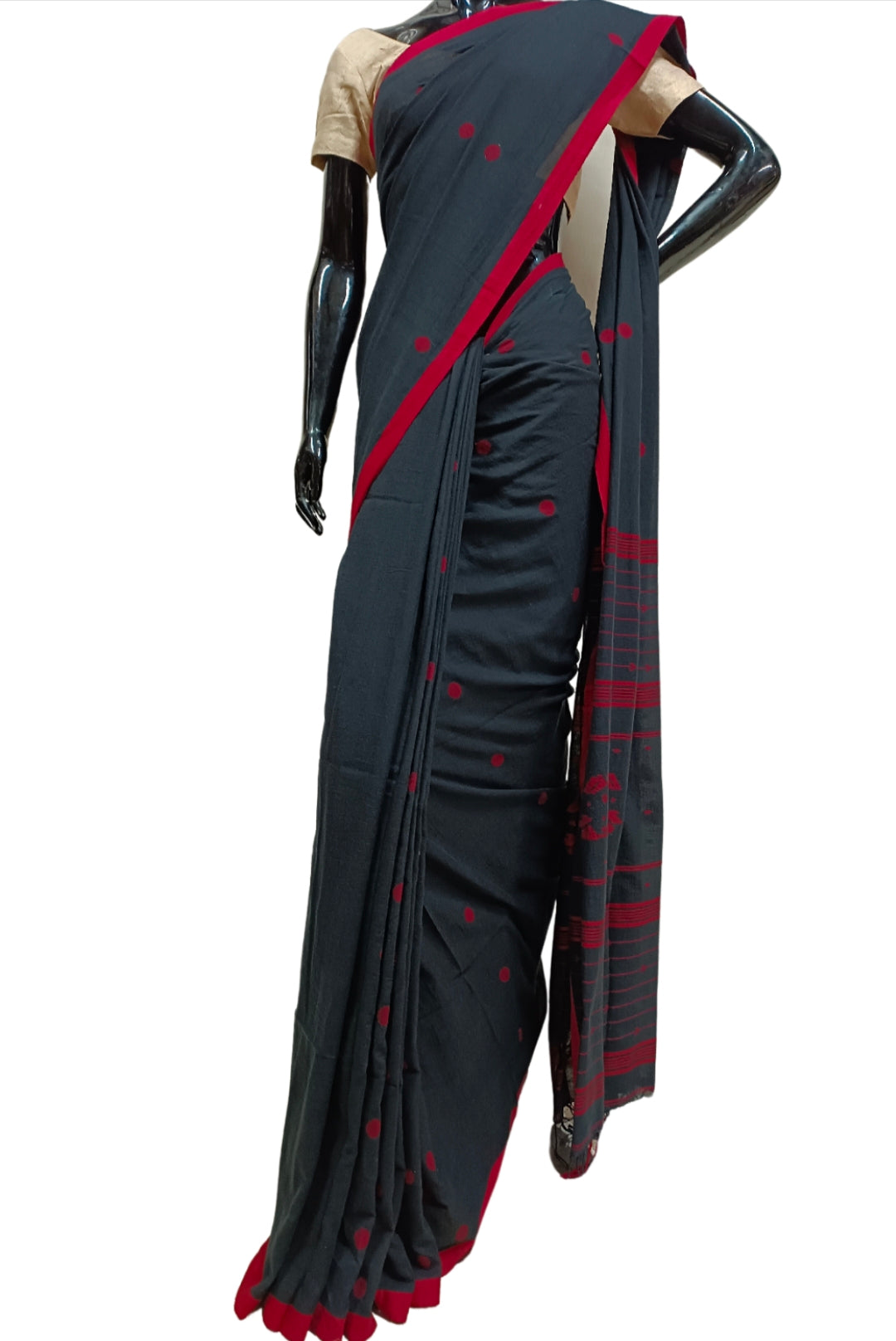 Black Handloom Cotton, Handwoven Jamdani Saree Balaram Saha