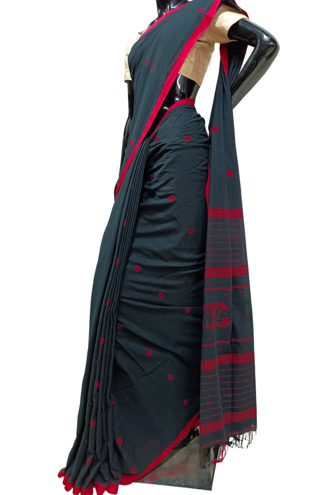 Black Handloom Cotton, Handwoven Jamdani Saree Balaram Saha
