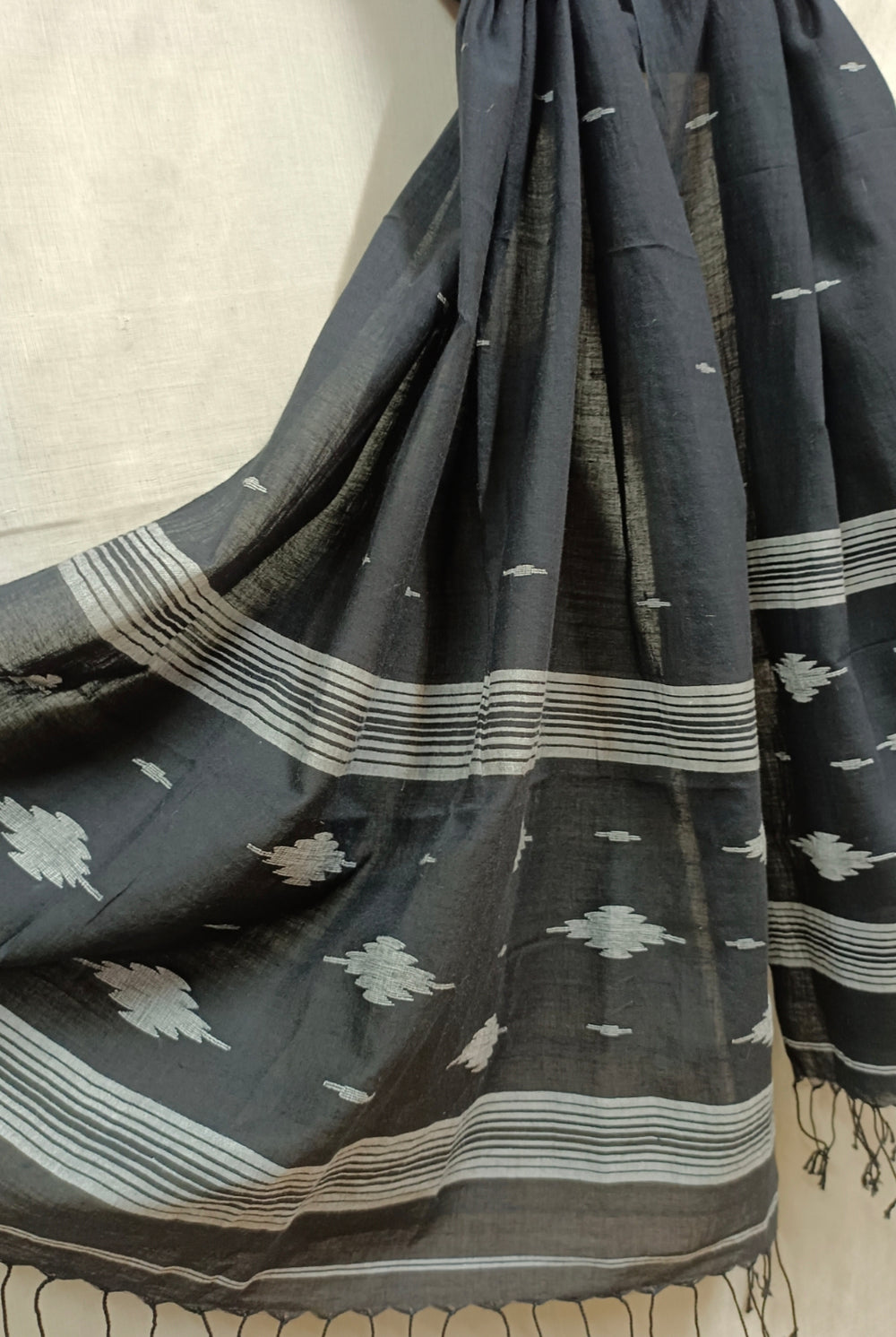 Black & White Handloom Handspun Cotton Jamdani Stole Balaram Saha