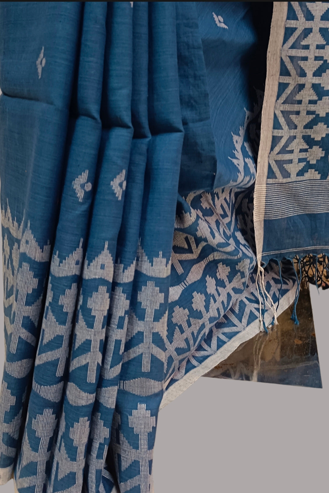 Indigo & White Handspun Handwoven Cotton Dhakai Jamdani Saree Balaram Saha