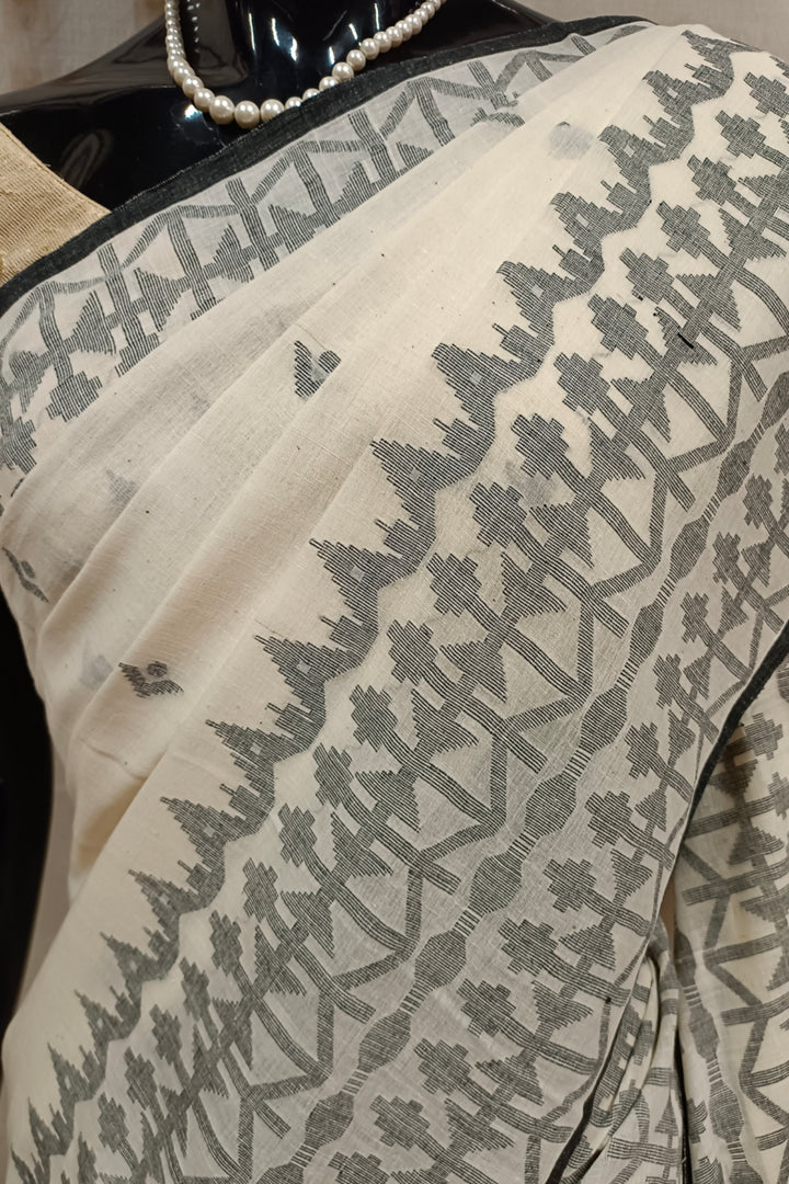 WHite & Black Handspun Handwoven Cotton Dhakai Jamdani Saree Balaram Saha