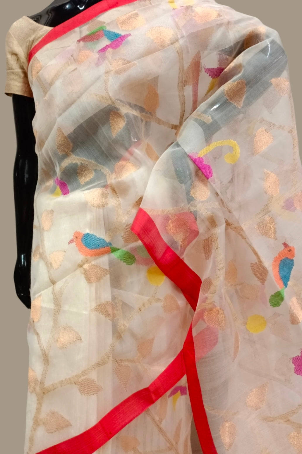 White & Red Matka Muslin Silk Jamdani Saree Balaram Saha