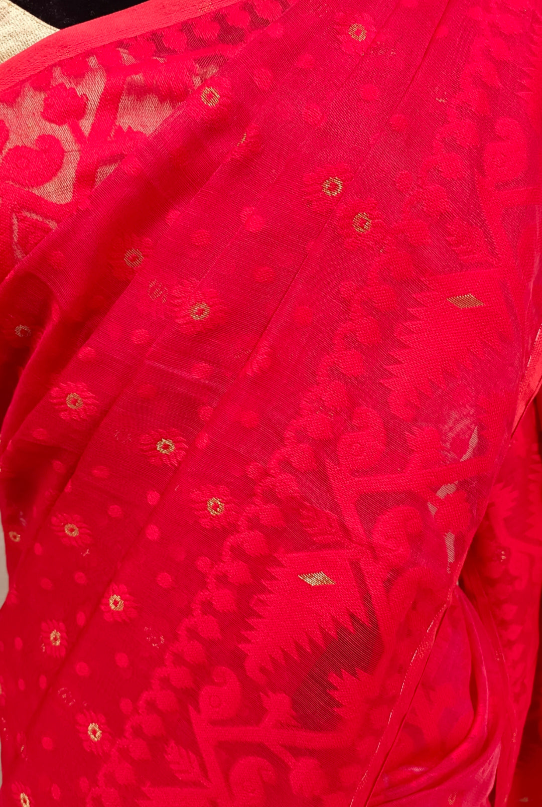 Red & Red Handloom Jacquard Dhakai Saree Balaram Saha