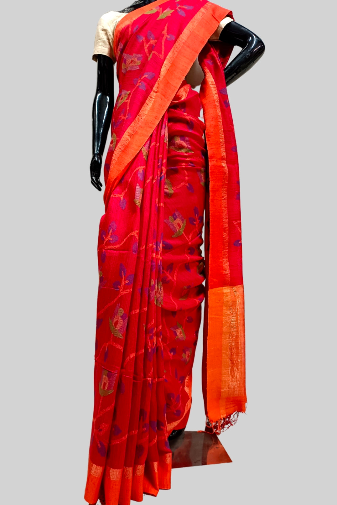 Red Designer Handloom Matka Silk Jamdani Saree Balaram Saha