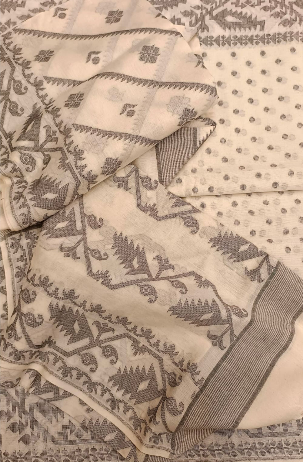Off-White & Black Soft Cotton 2 Piece Dhakai Set Balaram Saha