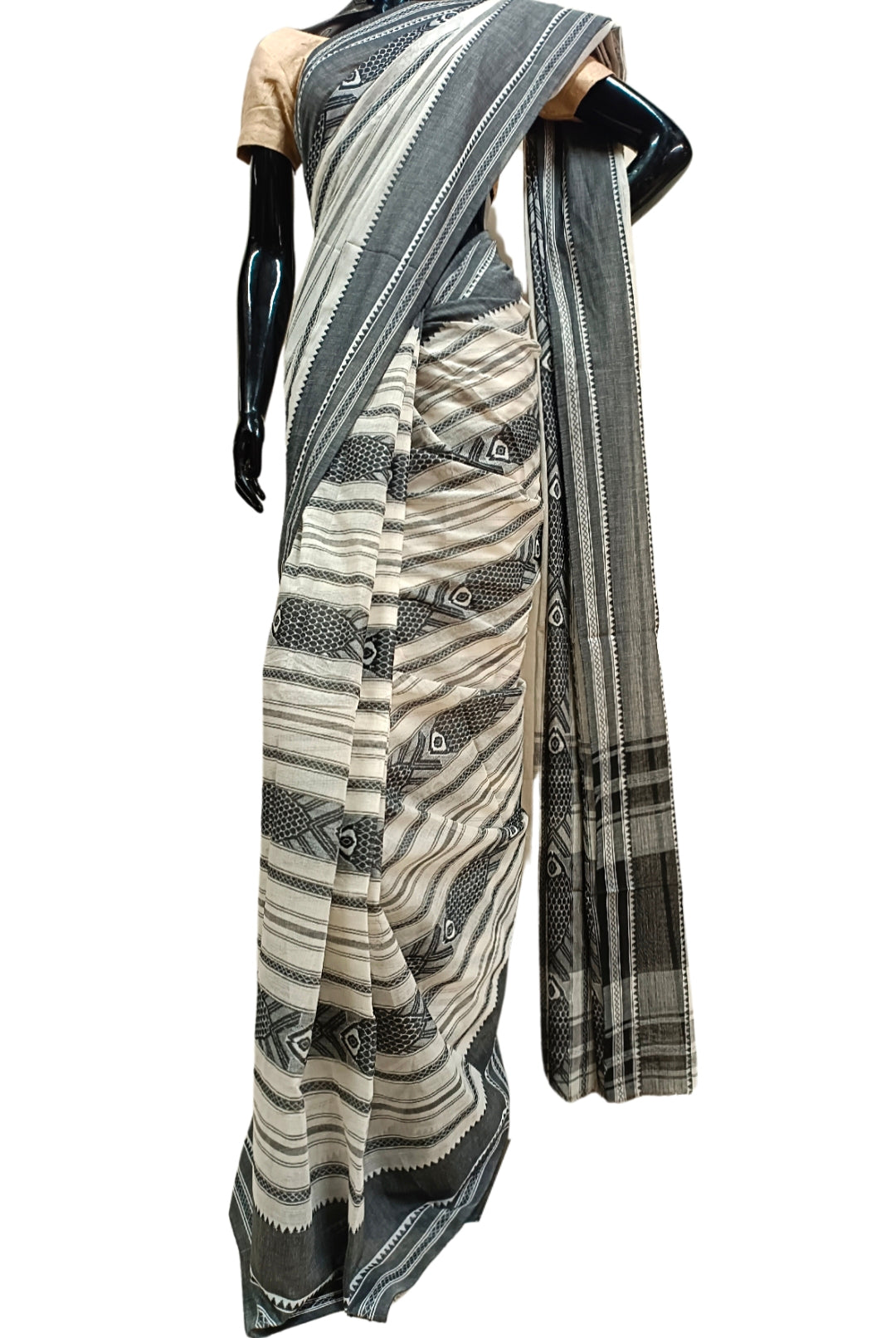 Off-White Handloom Traditional Dhonekali Saree Balaram Saha