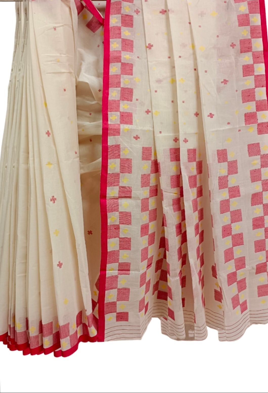 Off-White & Red Handloom Traditional Cotton Jamdani Saree Balaram Saha