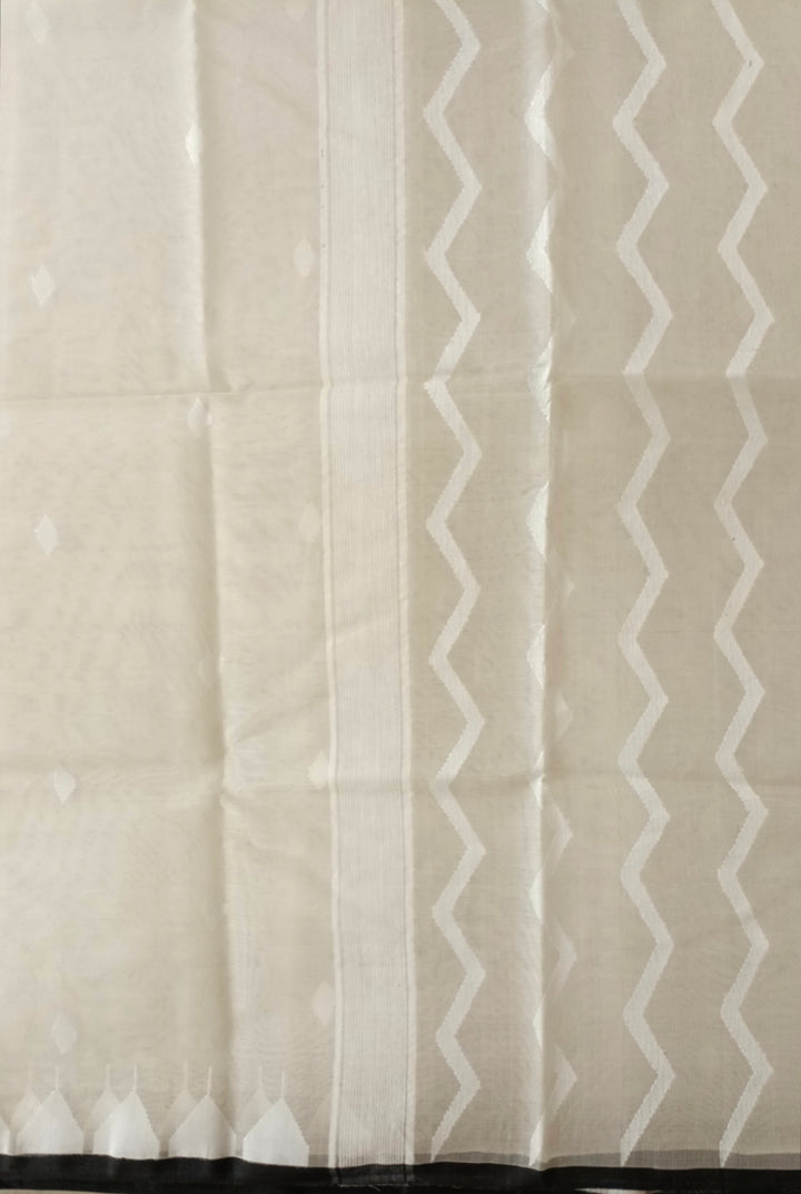 Off-White Handloom Muslin Silk Jamdani Saree Balaram Saha