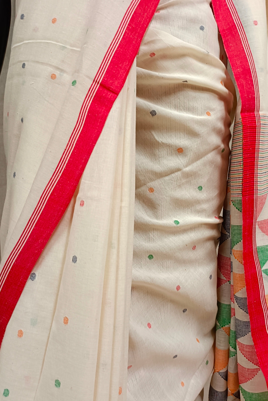 Off-White & Red Handspun handwoven Cotton Jamdani saree Balaram Saha