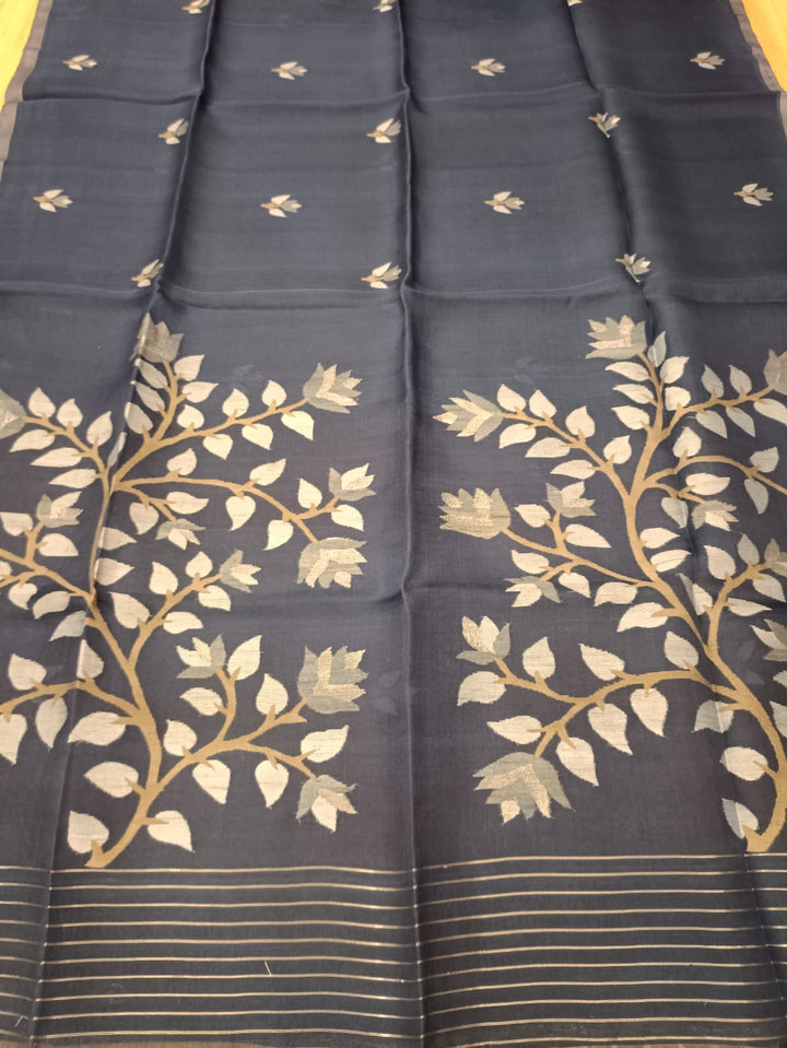 Hall'lndloom Muslin Silk Handwoven Jamdani Saree (Indigo-Blue) Balaram Saha