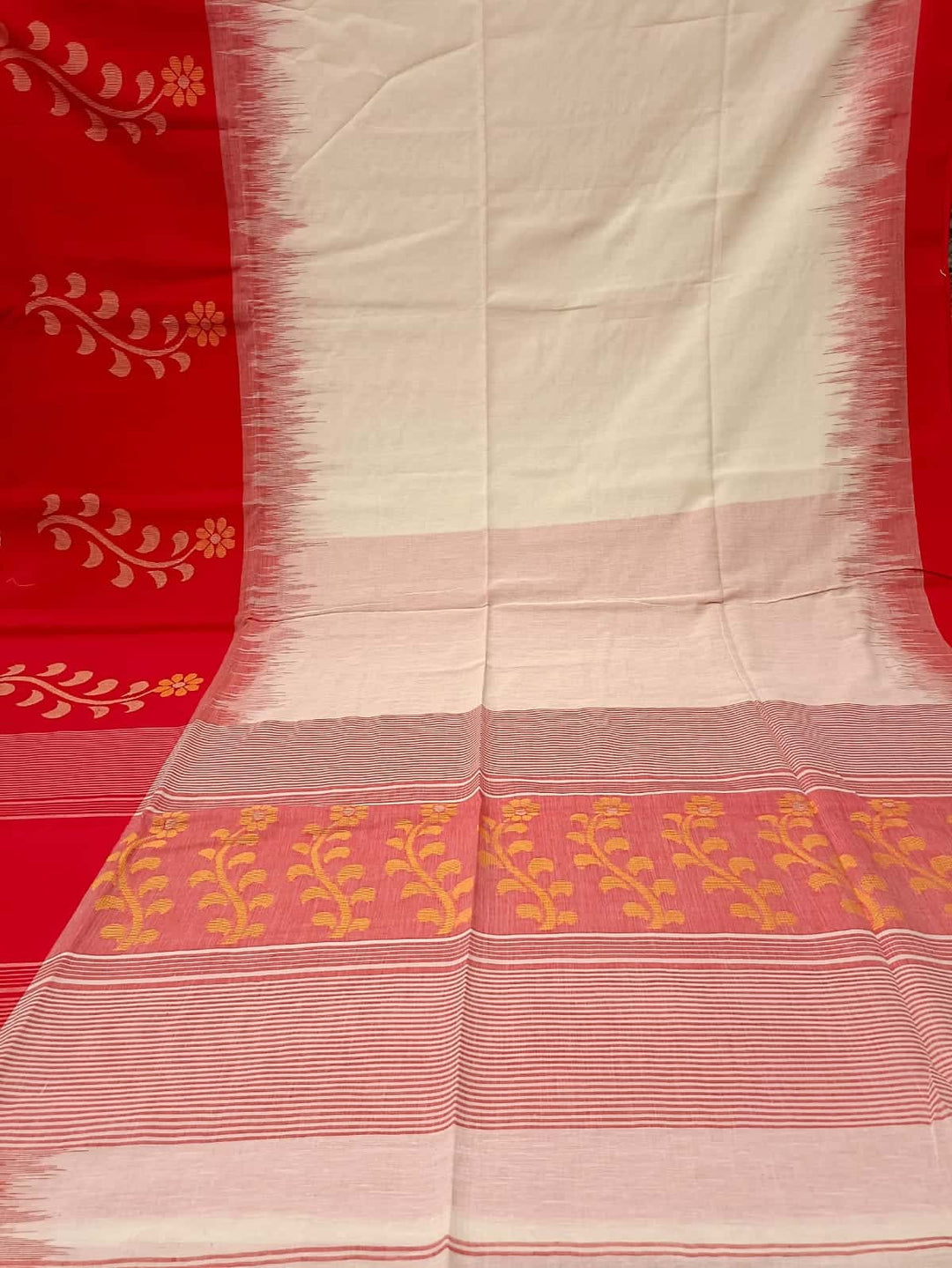 Off-White Soft Handloom Cotton Saree With Red Border Balaram Saha