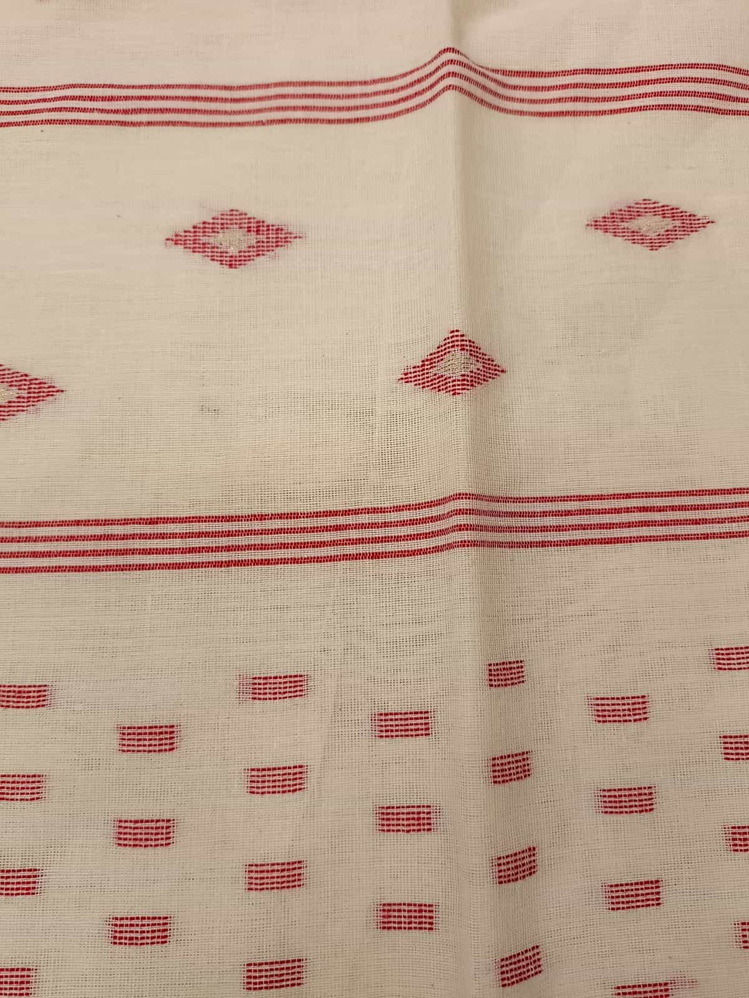 Off-White & Red Traditional Soft Handloom Cotton Saree Balaram Saha